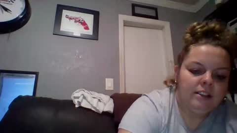 Snapshot of monamakeumoana88 chatting on November 2025 01:04:02 AM monamakeumoana88 online show from November 2025 01:04:02 AM