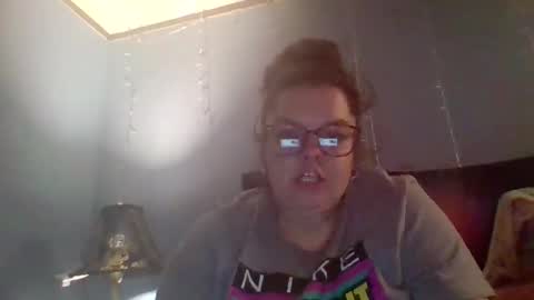 Snapshot of monamakeumoana88 chatting on January 2026 02:16:01 AM monamakeumoana88 online show from January 2026 02:16:01 AM