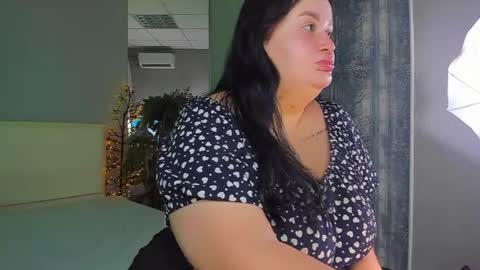 Monica online show from June 2026 12:31:02 PM