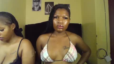 Snapshot of monchi_kiss chatting on July 2026 05:33:02 AM MonchiTalrianmaraladasha online show from July 2026 05:33:02 AM