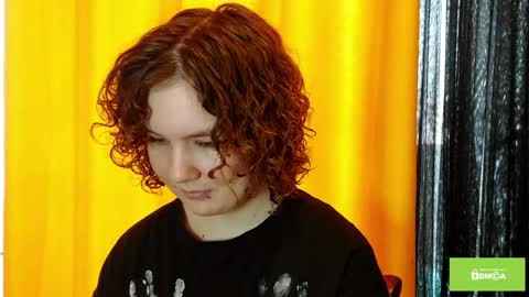 Hello world im Eva D glad to see u here all D online show from April 2026 11:05:02 PM