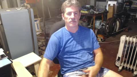 Snapshot of moneymfk chatting on June 2026 05:02:02 AM moneymfk online show from June 2026 05:02:02 AM