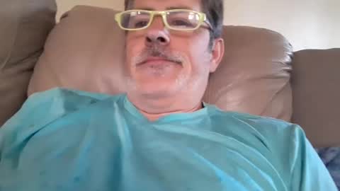 Snapshot of moneymfk chatting on June 2026 08:42:01 PM moneymfk online show from June 2026 08:42:01 PM