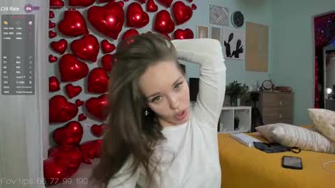 Snapshot of moni_carroll chatting on March 2025 03:49:01 PM Monia Help me get 20000 subscribers online show from March 2025 03:49:01 PM