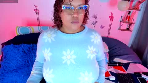 Snapshot of monica_bbw_ chatting on September 2025 12:46:02 AM aleja independent model online show from September 2025 12:46:02 AM