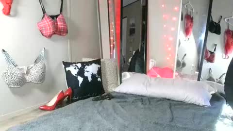 Monica online show from May 2026 05:11:01 PM