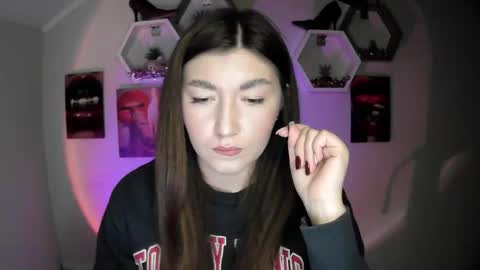 sweet girl and shine body online show from September 2025 07:01:01 AM