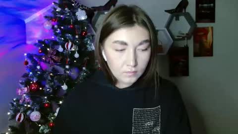 sweet girl and shine body online show from November 2025 10:03:02 AM