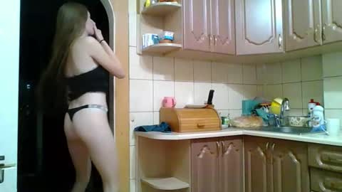 Monica online show from April 2026 08:51:02 PM