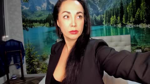 Snapshot of monica_weisss chatting on February 2025 10:02:01 PM monica_weisss online show from February 2025 10:02:01 PM