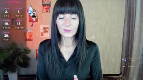 Monica online show from October 2025 12:35:01 PM