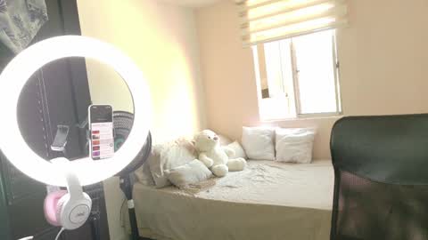    online show from April 2026 12:50:01 PM