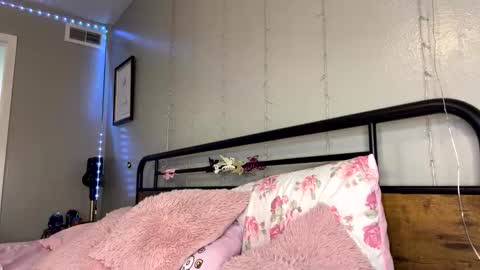 Monica online show from December 2024 05:17:02 AM