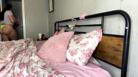 Monica online show from December 2024 04:37:02 AM