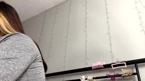 Monica online show from December 2024 04:11:01 AM