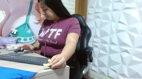 monickhotpri online show from May 2026 05:45:02 AM