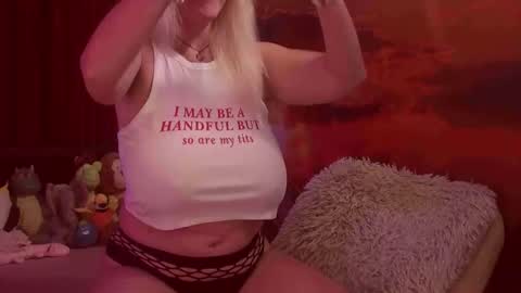 Monika    online show from February 2026 02:43:02 AM