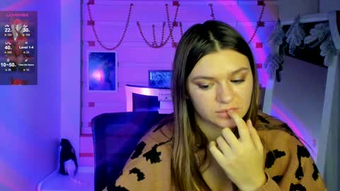 Snapshot of monika_youu chatting on December 2024 04:18:01 AM Monika online show from December 2024 04:18:01 AM