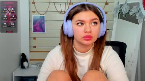 Snapshot of monika_youu chatting on December 2024 11:22:02 AM Monika online show from December 2024 11:22:02 AM