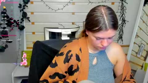 Monika online show from May 2026 06:32:01 AM