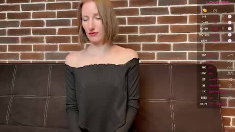 Snapshot of monikabos chatting on November 2025 09:58:01 PM MonikaBos online show from November 2025 09:58:01 PM