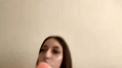 Stella Wormy online show from February 2026 11:09:02 AM