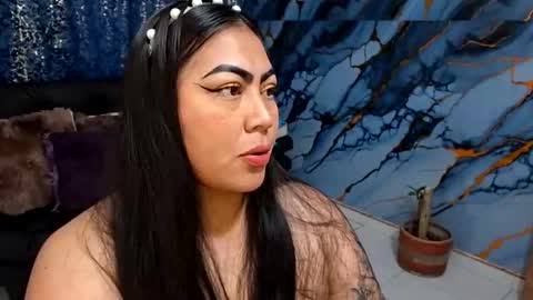 monikk__harrison online show from May 2026 12:57:02 PM