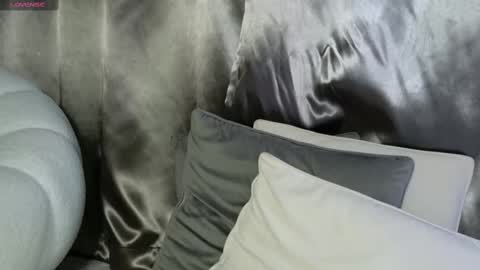 Snapshot of monique_a chatting on March 2025 10:59:02 AM Ask me online show from March 2025 10:59:02 AM