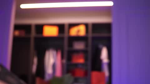 Snapshot of monique_celeste chatting on October 2025 03:48:02 AM Moni online show from October 2025 03:48:02 AM