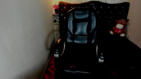 Snapshot of moniquehick chatting on February 2026 05:47:02 PM Monica online show from February 2026 05:47:02 PM