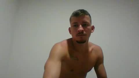 monito_hot17 online show from February 2026 11:15:01 AM