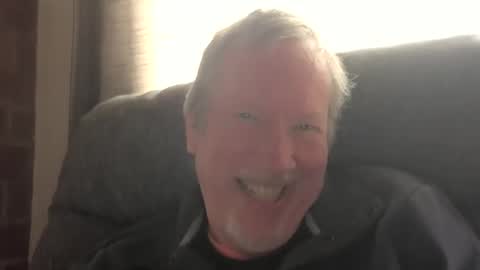 Monkee Dance online show from December 2025 06:23:01 PM