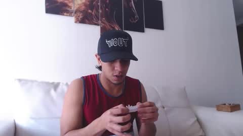 simon dice online show from February 2026 06:45:01 PM