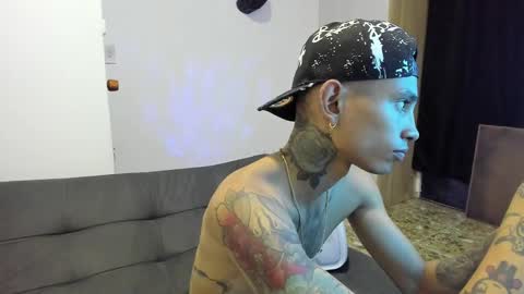 monkeyd_66 online show from December 2024 08:41:01 AM