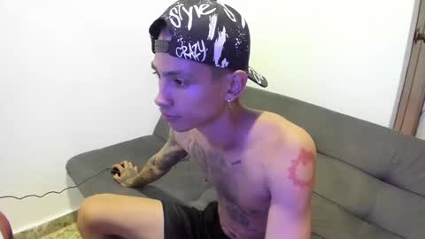 monkeyd_66 online show from December 2024 02:38:01 PM