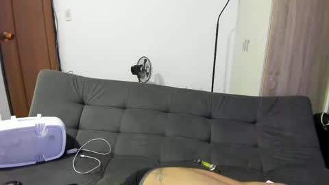 monkeyd_66 online show from January 2025 08:54:01 AM