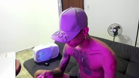 monkeyd_66 online show from January 2025 01:30:01 PM