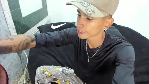 monkeyd_66 online show from February 2025 09:30:01 AM