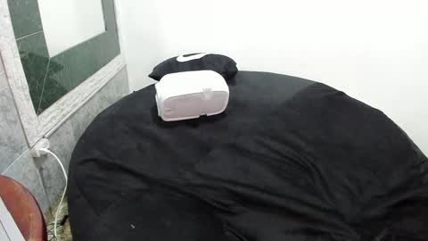 monkeyd_66 online show from February 2025 08:55:01 AM