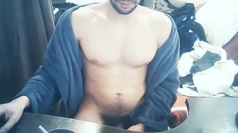 monkeydmajoub89 online show from December 2024 07:52:02 PM