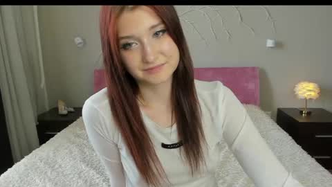Snapshot of monnycashine chatting on August 2026 09:00:02 AM monnycashine online show from August 2026 09:00:02 AM