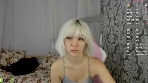 Snapshot of monro_doll chatting on July 2026 09:23:01 AM MONRO online show from July 2026 09:23:01 AM