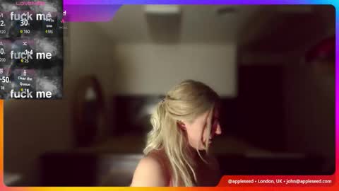 Snapshot of monroelovesyou chatting on February 2026 05:47:02 AM Monroe online show from February 2026 05:47:02 AM