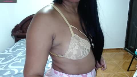 Monserrat online show from May 2026 04:30:01 AM