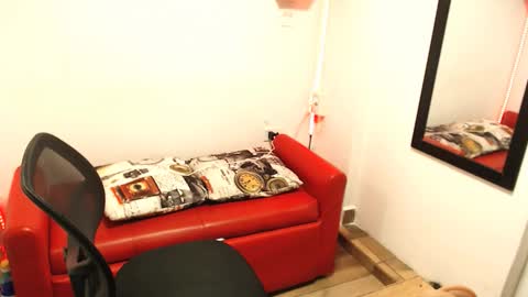 Snapshot of monserrat_diva chatting on November 2025 10:23:02 PM monserrat_diva online show from November 2025 10:23:02 PM