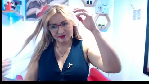 monserrat_diva online show from June 2026 06:21:02 PM