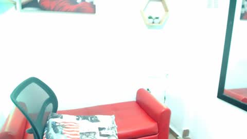 monserrat_diva online show from June 2026 06:40:01 PM