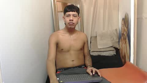 Snapshot of monsoon_the_best chatting on November 2025 02:22:02 AM monsoon_the_best online show from November 2025 02:22:02 AM