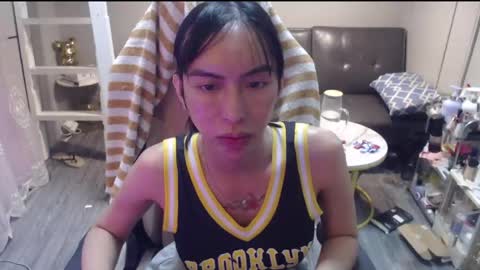 ELYSE A SIMPLE GIRL online show from May 2026 03:52:01 PM