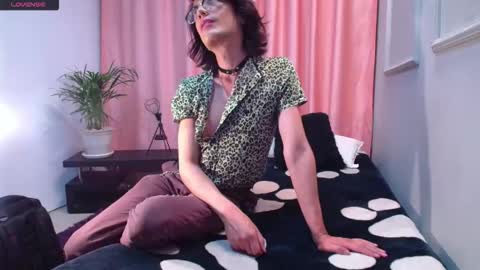 Linda Darling online show from January 2026 05:54:02 AM